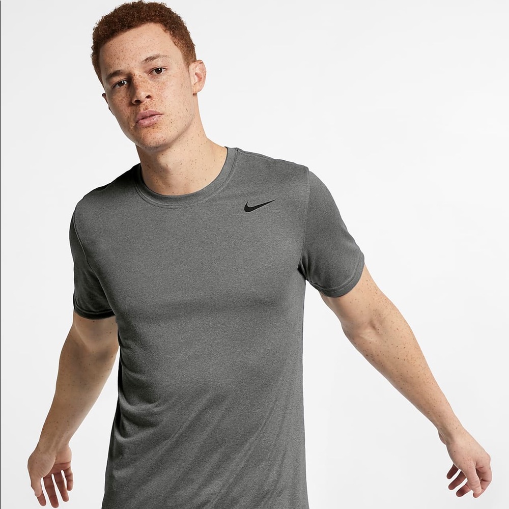 Men’s Nike Blue Dri-FIT Legend Short Sleeve T-Shirt Size Medium